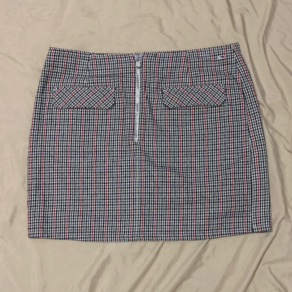 Tommy Hilfiger Checkered Mini Skirt with Zip